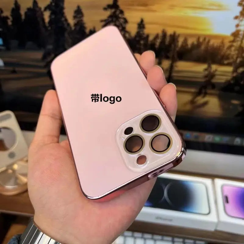 Capa Fosca Premium para iPhone 15,14,13,12,11 Pro Max.