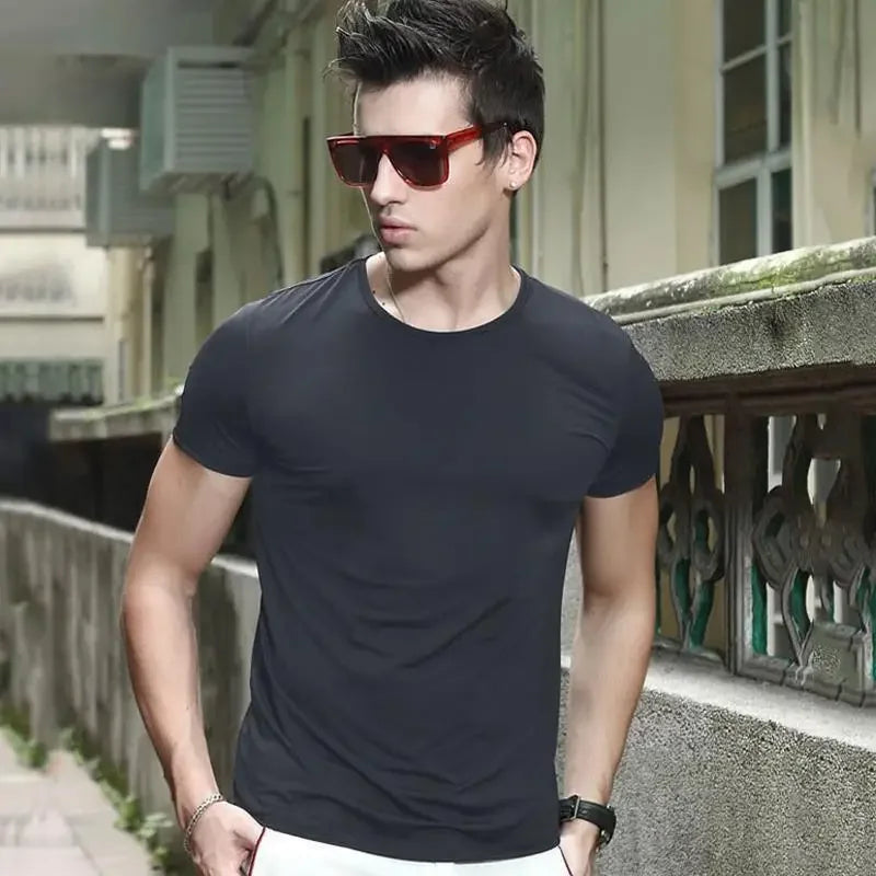 Camiseta Esportiva Masculina de Verão Respirável.